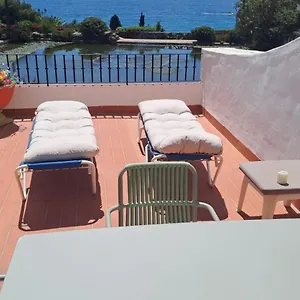 https://capistrano-playa-512-menyber.es-andalucia.com